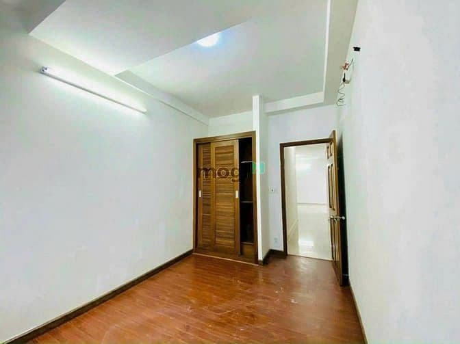 Khu sinh hoạt thứ hai trong căn 1 phòng ngủ 50 m² tại Belleza Apartment