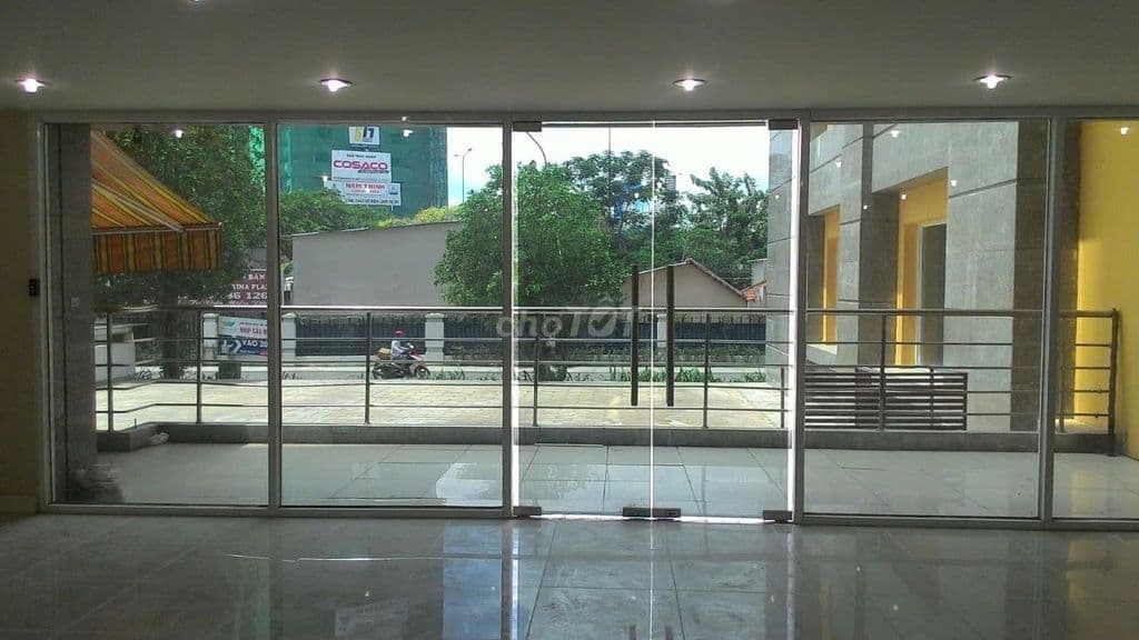 Shophouse tầng trệt tại Carina Plaza (sp6)