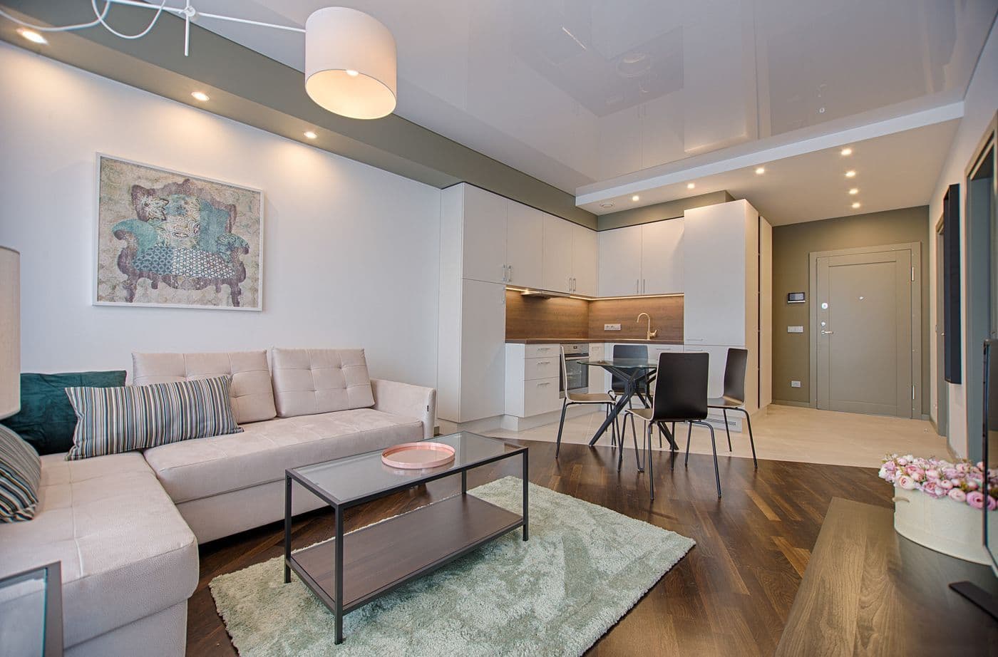 Khu sinh hoạt thứ hai trong căn officetel 31 m² tại Charmington La Pointe