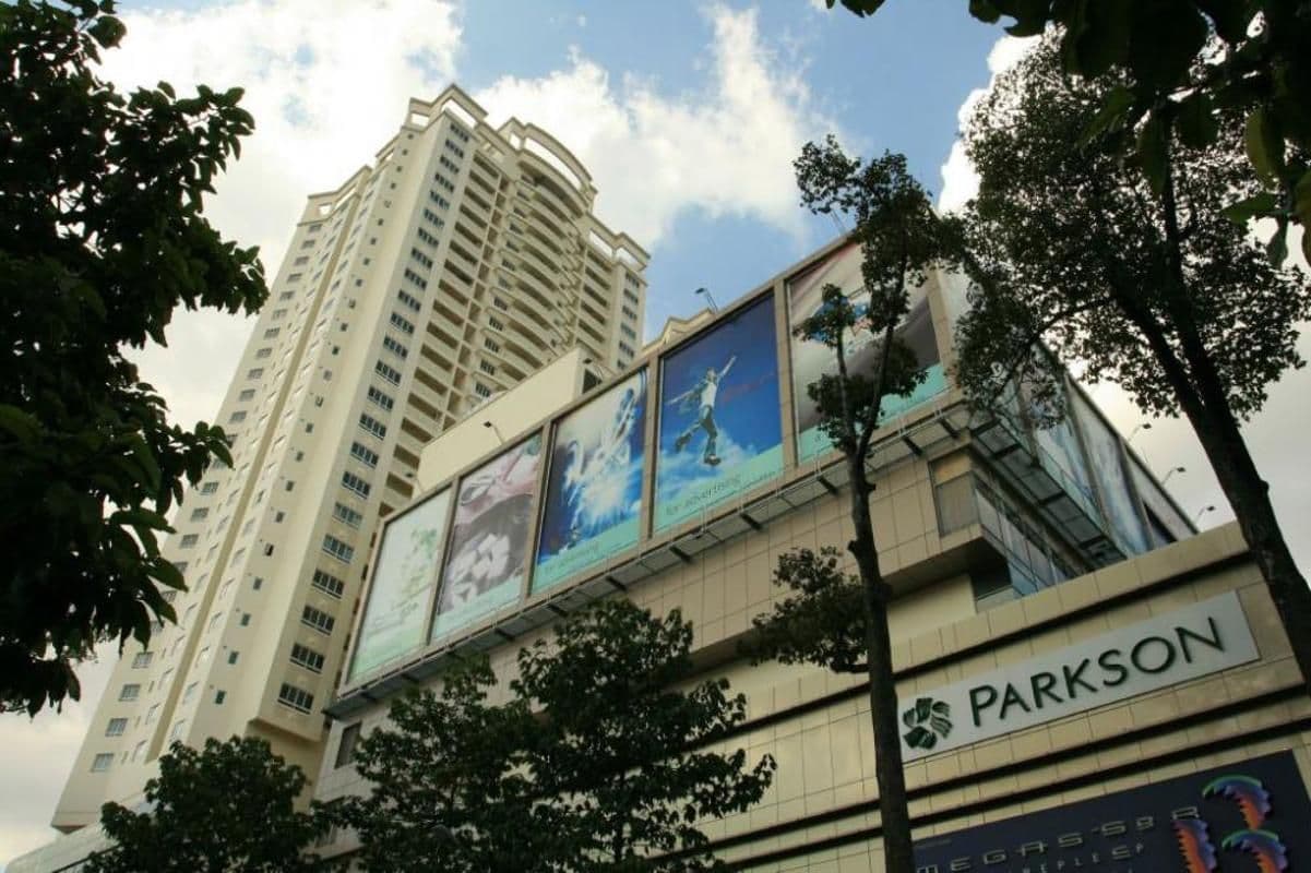 Khu căn hộ Hùng Vương Plaza, quận 5