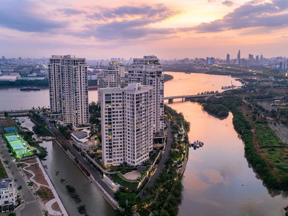 Diamond Island Đảo Kim Cương nhìn từ phía sông Sài Gòn