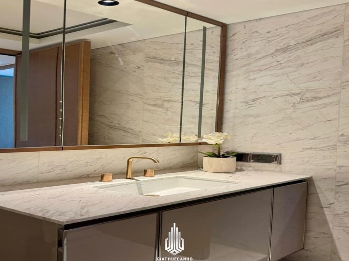 Grand Riverside, số 283 đường Bến Vân Đồn, Quận 4