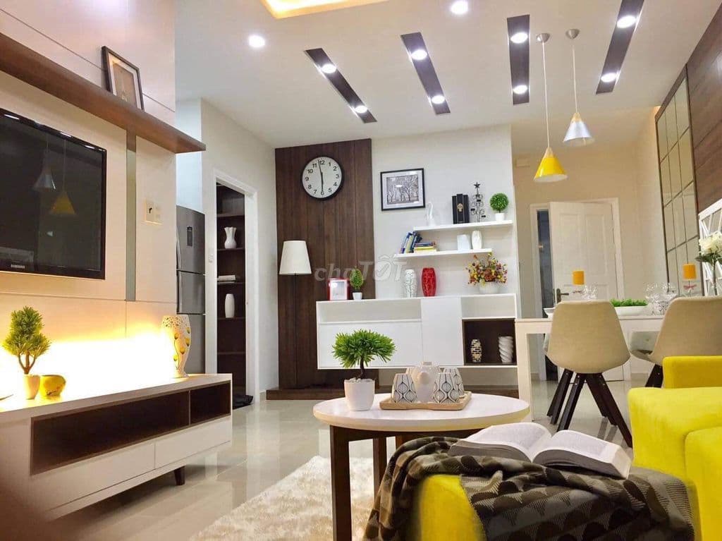 Không gian tiếp khách trong căn 1 phòng ngủ 57 m² tại Heaven Riverview
