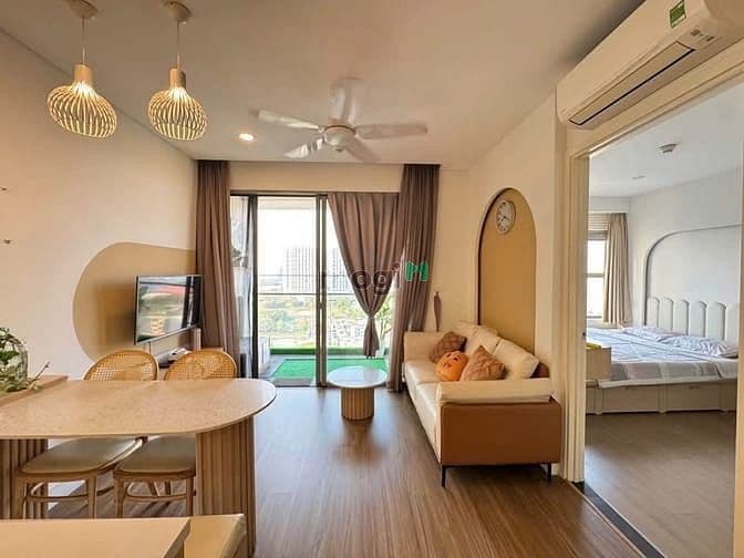 Khu sinh hoạt thứ hai trong căn 3 phòng ngủ 105 m² tại Hưng Phúc Happy Residence, Quận 7