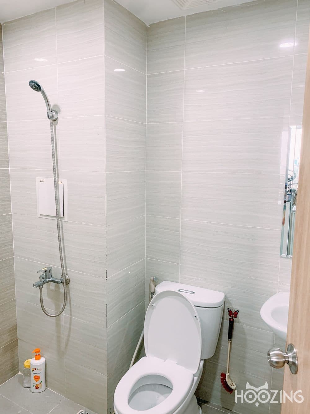 Phòng ngủ chính căn 2 phòng ngủ tại La Astoria