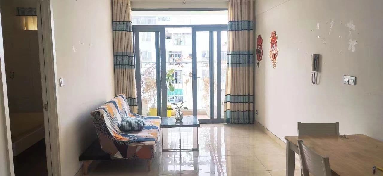 Phòng khách căn 2 phòng ngủ tại LuxGarden, Quận 7