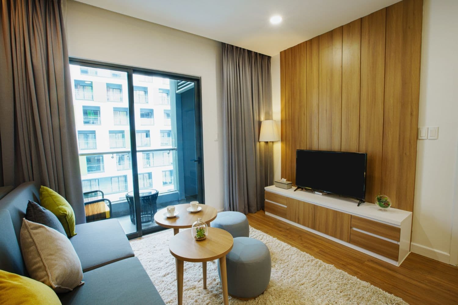 Phòng khách căn hộ 1 phòng ngủ tại Republic Plaza